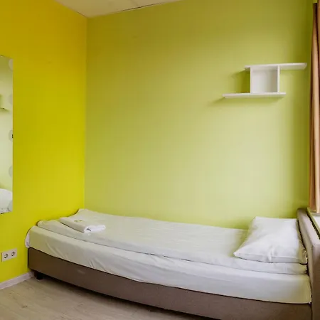 Otel Bridge Free Parking Riga