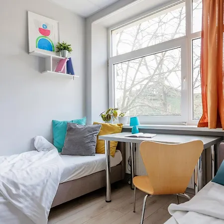 Bridge Free Parking 2* Riga