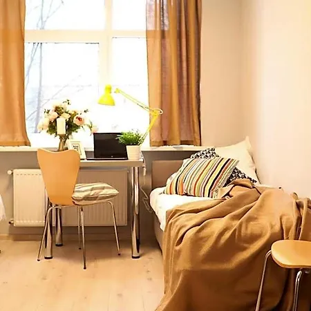 Bridge Free Parking 2* Riga
