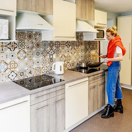 Viesnīca Bridge Free Parking Riga